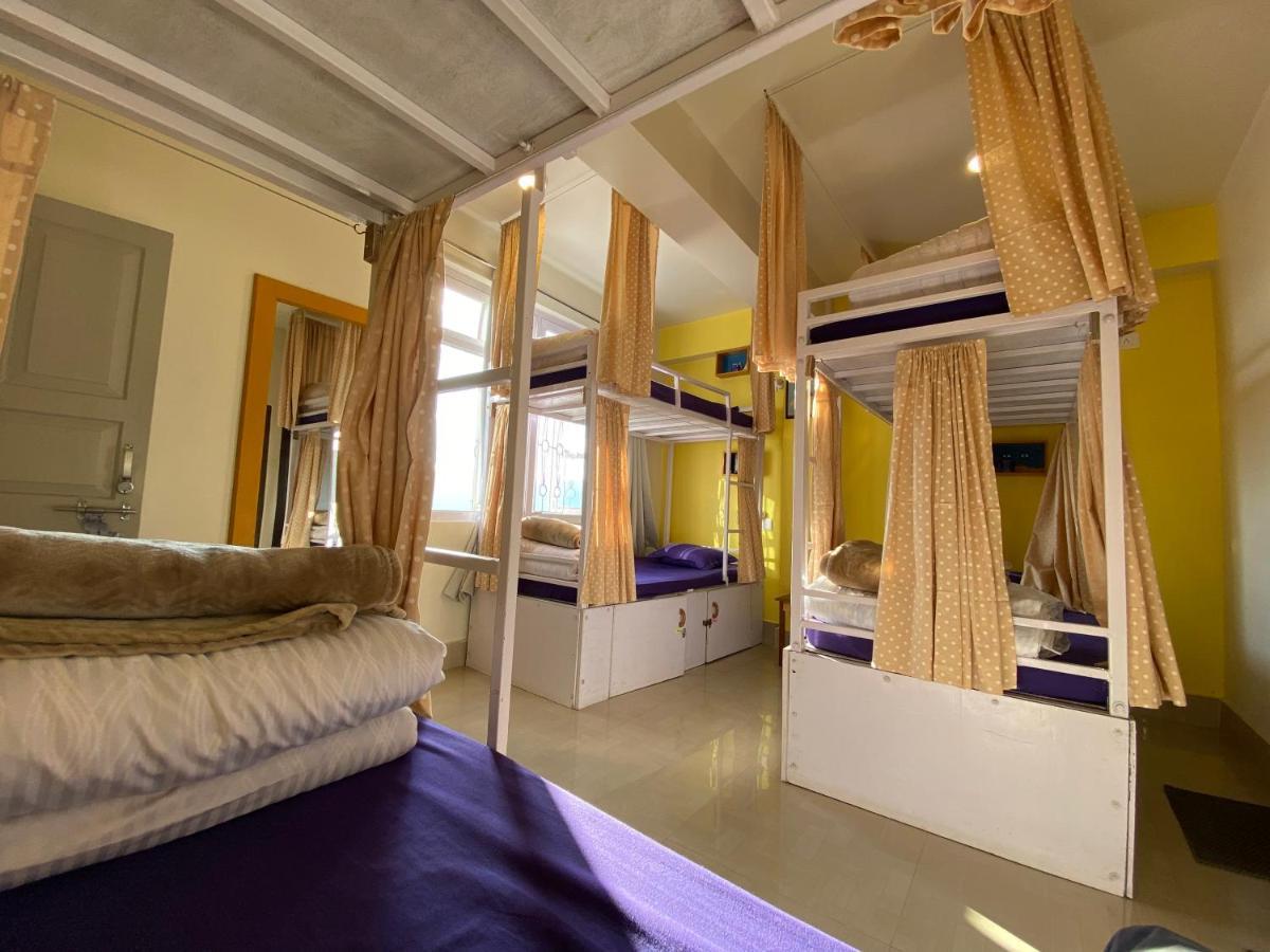Hostel Tag Along Backpackers Gangtok Exterior foto