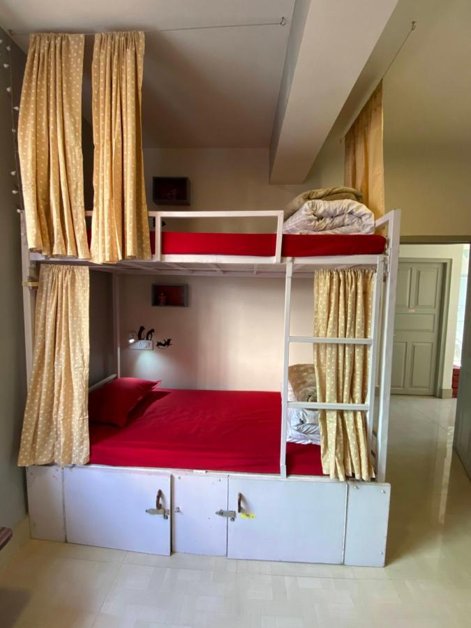 Hostel Tag Along Backpackers Gangtok Exterior foto